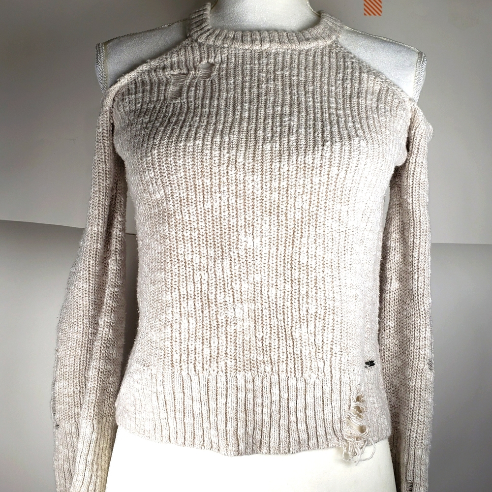 Hollister women's sweater top
